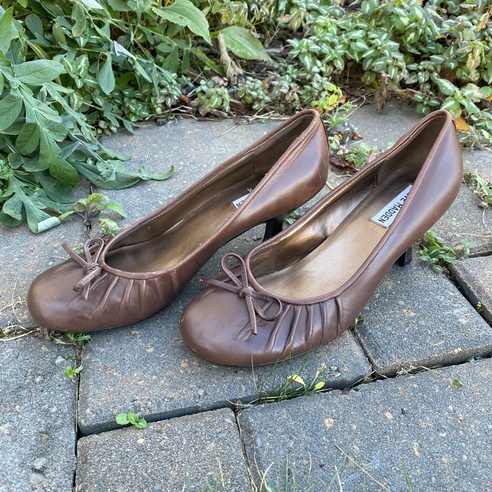 Steve Madden BRN Leather Pumps, 9 Fall Sale